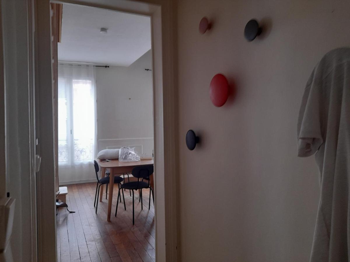 Un Appartement Typique Parisien / A Typical Parisian Apartment Zewnętrze zdjęcie
